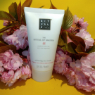 Swatch de skincarebeaute5 : Sakura Scrub Gommage pour le Corps, Rituals