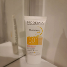 Swatch de Monde_de_mimi1 : Crème teintée - Photoderm AR SPF 50, Bioderma