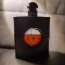 Swatch de La Ptite Perigourdine : Black Opium Eau de parfum, Yves Saint Laurent