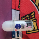Swatch de tracy596 : Invisible for black and white, Nivea