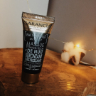 Swatch de FILLE DES ILES 83 : Bal Masqué des Sorciers - Auto-bronzant Déstressant, Garancia