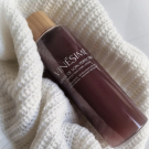 Swatch de Shadya : Lotion de soins perfectrice, Vinésime