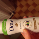 Swatch de  : Déodorant Talc Soft Compressé, Dove
