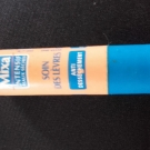 Swatch de Aruasiko : Soin des Lèvres Antidessèchement Mixa Intensif, Mixa