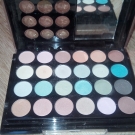 Swatch de Claire.agt : Palette maquillage, Télé shopping