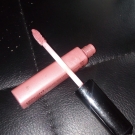 Swatch de bea.agt : Mega Shine Lipgloss, NYX