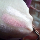 Swatch de Azrou6823 : I Heart Makeup Blushing Hearts, Makeup Revolution