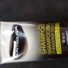 Swatch de lollipops : Control GX 2 en 1 Shampoing & Après-Shampoing, Just For Men