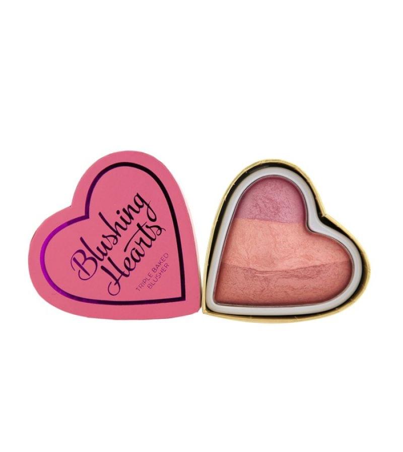 I Heart Makeup Blushing Hearts, Makeup Revolution : nadia aime !