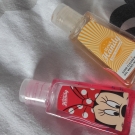 Swatch de Inessou01 : Gel mains nettoyant, Merci Handy