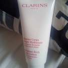 Swatch de naoby : Baume Corps Super Hydratant, Clarins