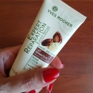 Swatch de JenYume : Lait Réparateur Karité, Yves Rocher