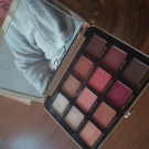 Swatch de jennah7533 : Just Peachy Matte - Palette de fards à paupières, Too Faced