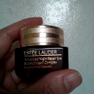 Swatch de somystic : Advanced Night Repair - Contour des yeux ultra concentré, Estée Lauder