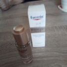 Swatch de Anneanne : Huile de Soin Visage - Elasticity   Filler Eucerin, Eucerin