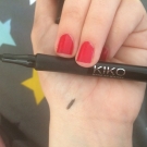 Swatch de Fleur__04 : Ultimate Pen Long Wear Eyeliner, Kiko