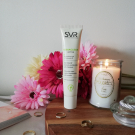 Swatch de Candiice : Soin Intensif Boutons, Points Noirs, Anti-Marques Sebiaclear Active, Laboratoires SVR