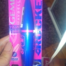 Swatch de Demo6 : Mascara Volum'Express The Rocket, Maybelline New York