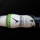 Swatch de Demo6 : Déodorant Invisible Aqua, Rexona