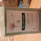 Swatch de Demo6 : Shampooing au Myrte Antipelliculaire et Antiséborrhéique, Klorane