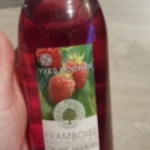 Swatch de Mzlle Valerie : Bain douche Framboise agriculture bio - Les Plaisirs Nature, YVES ROCHER