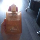 Swatch de AZEBEIR : Sensorielle Huile Sèche Tonifiante aux 3 fleurs d'agrumes, Lierac