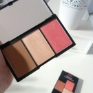 Swatch de Léonie : Face Form, Sleek MakeUP