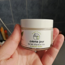 Swatch de Une julie verte : Crème de jour au lait d ânesse et à l aloe vera bio, Du Monde à la Provence