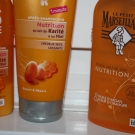 Swatch de peggy vanderhispallie : Douche huile de soin nutrition à l'huile d'argan & fleur d'oranger, Le Petit Marseillais