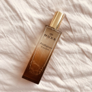 Swatch de zlliteras : Prodigieux Le Parfum, Nuxe