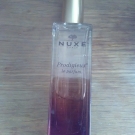 Swatch de Lolitar04 : Prodigieux Le Parfum, Nuxe