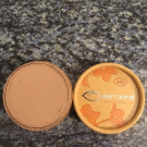 Swatch de Doudoucheri : Correcteur anti-cernes, Couleur Caramel