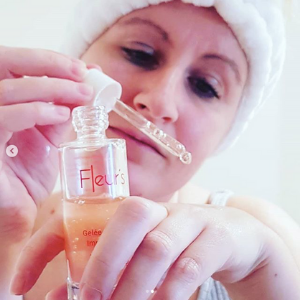 Influenceuse Instagram qui teste la Gelée Purifiante Imperfections de Fleur's