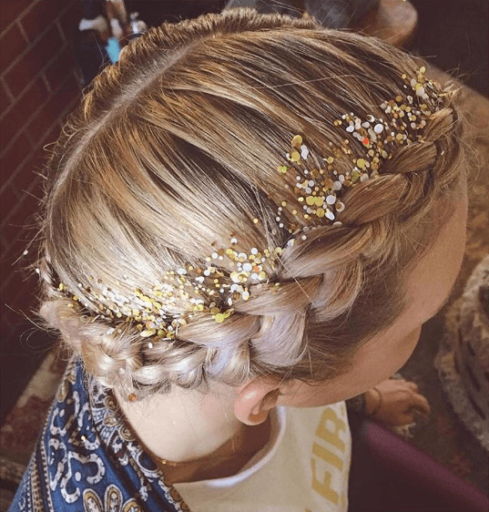 glitter braid : couronne de tresse avec paillettes jaunes