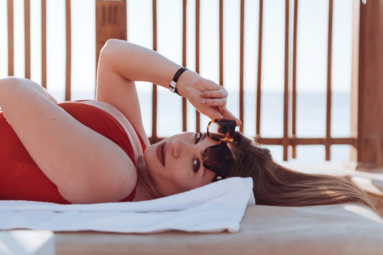 bronzage se protéger lunettes de soleil chapeau erreurs à éviter 