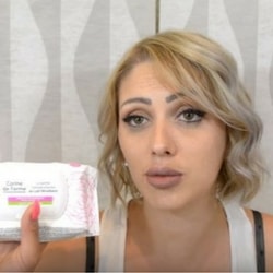 Anadreambeauty teste les lingettes Corine de Farme
