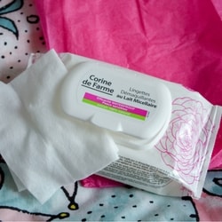 Sianna et moi teste les lingettes Corine de Farme 