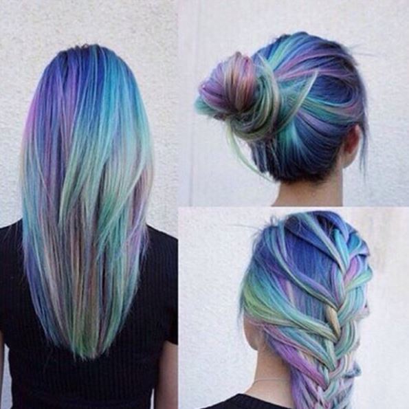 Des idées de coiffures pour les cheveux colorés.
