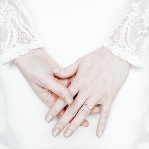 Une inspiration manucure mariage