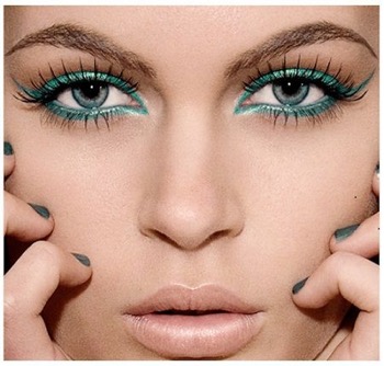 maquillage été turquoise