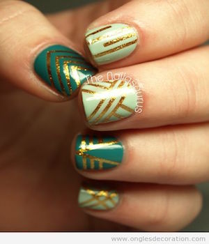 Nail art aout péridot 