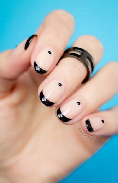 French manucure gel noir 
