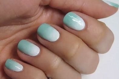 vernis mint dégradé blanc