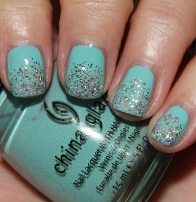 Un vernis mint pailleté