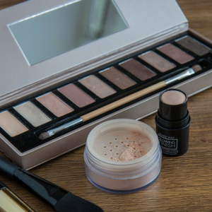 Certains produits comme le maquillage contiennent des perturbateurs endocriniens 