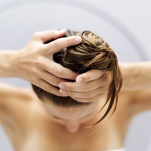 Un masque pour cheveux secs