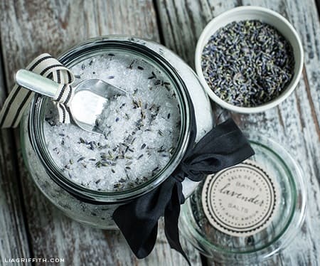DIY sel de bain à la lavande