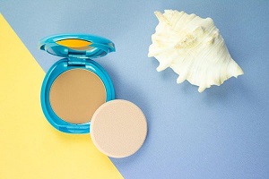 Maquillage waterproof pour l'été